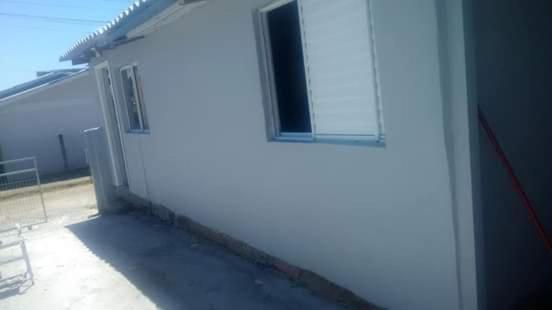 Kitnet K1 Em Torres-Rs - Na Mais Bela Praia Gaucha - Cozinha - Banheiro - Ar Condicionado - Smart Tv 32' - Wi-Fi - Anfitria Superhost No Bnb Exterior photo